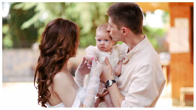 Famparentlife New Parent Infoguide by FamousParenting